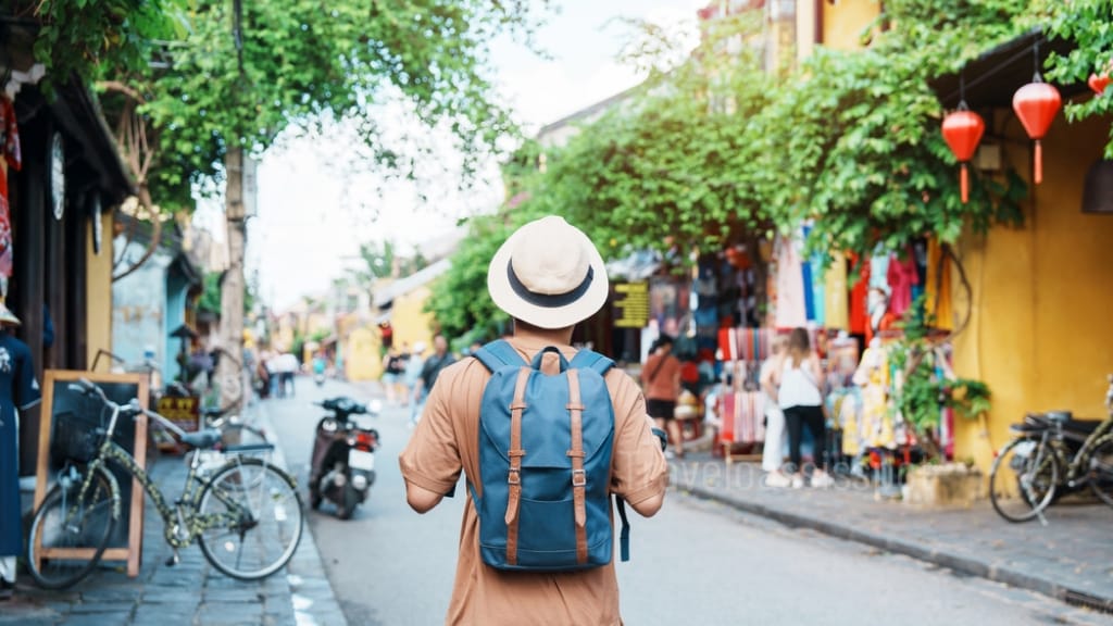 destination safety solo travelers