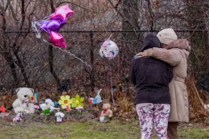 Cleveland playground now a place of mourning for two girls found in suitcases