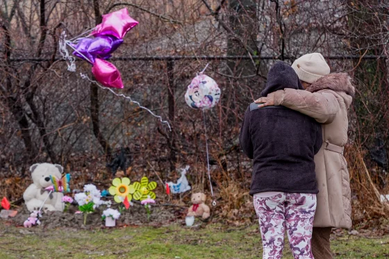 Cleveland playground now a place of mourning for two girls found in suitcases