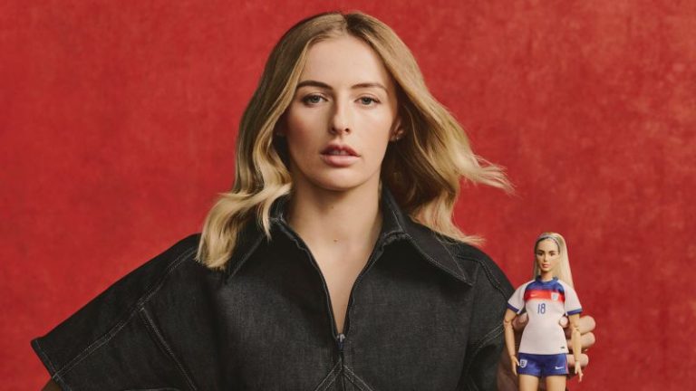 barbie-chloekelly-1902260684-1