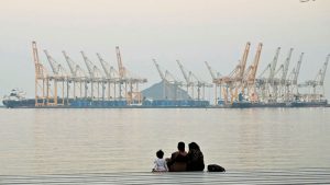 The big problem with Trump’s plans to open the Strait of Hormuz