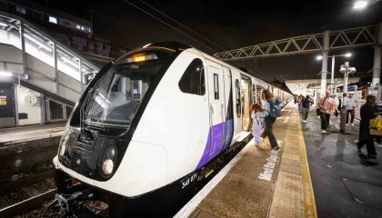TfL-Image-New-Elizabeth-Line-train-enters-service-5